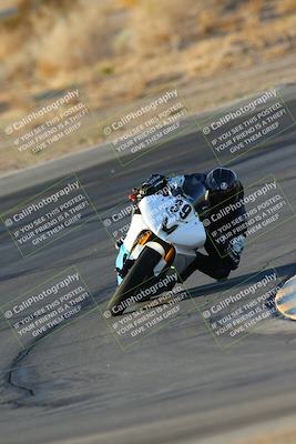 media/Oct-06-2024-Race Pace (Sun) [[d7d39ec7ad]]/1-Turn 10 (730am)/